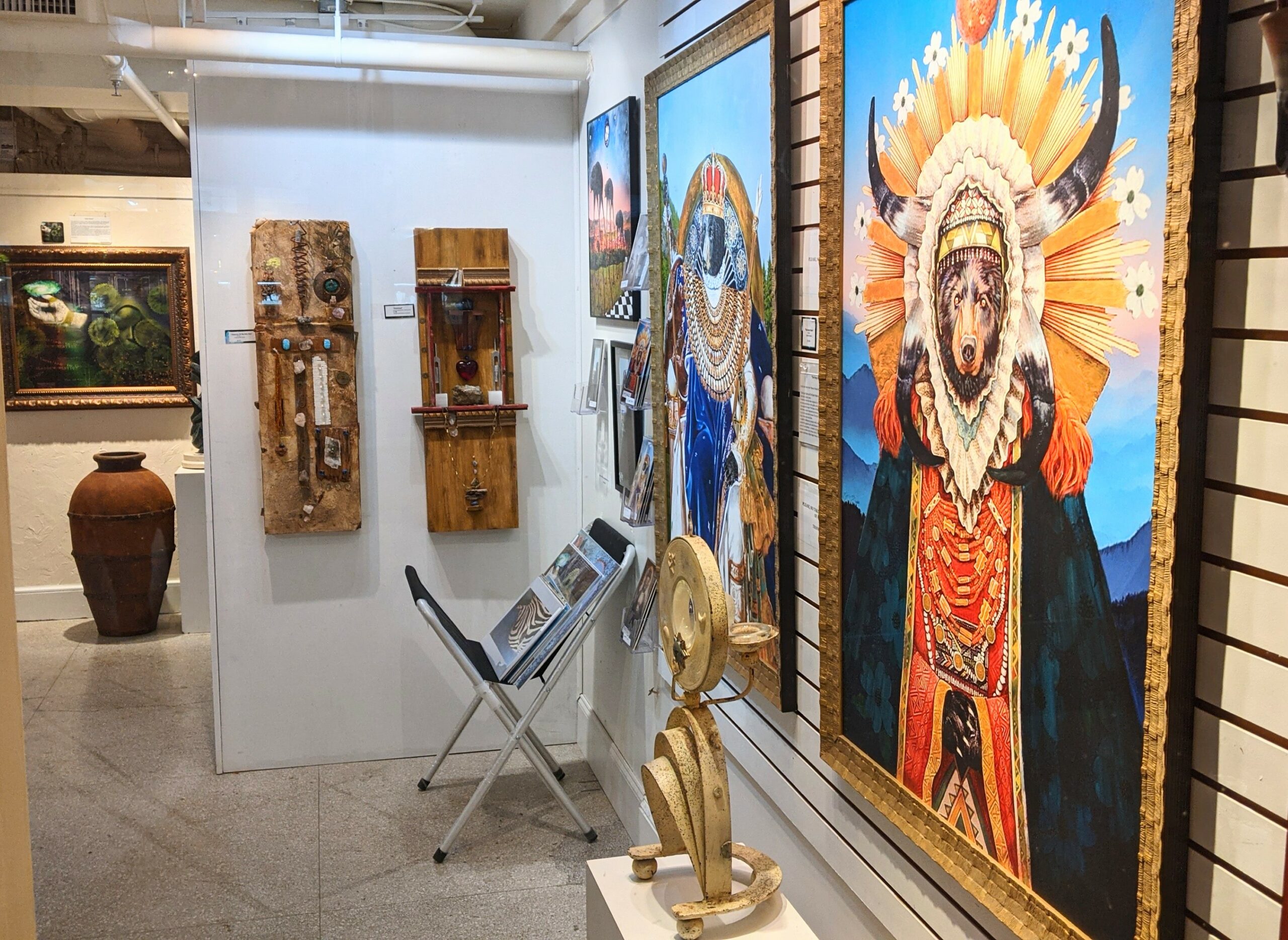 Gallery Interior 1